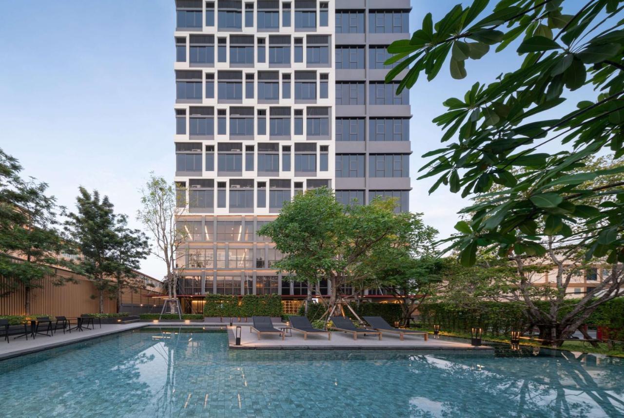 Ramada By Wyndham Bangkok Sukhumvit 87 Hotel Buitenkant foto